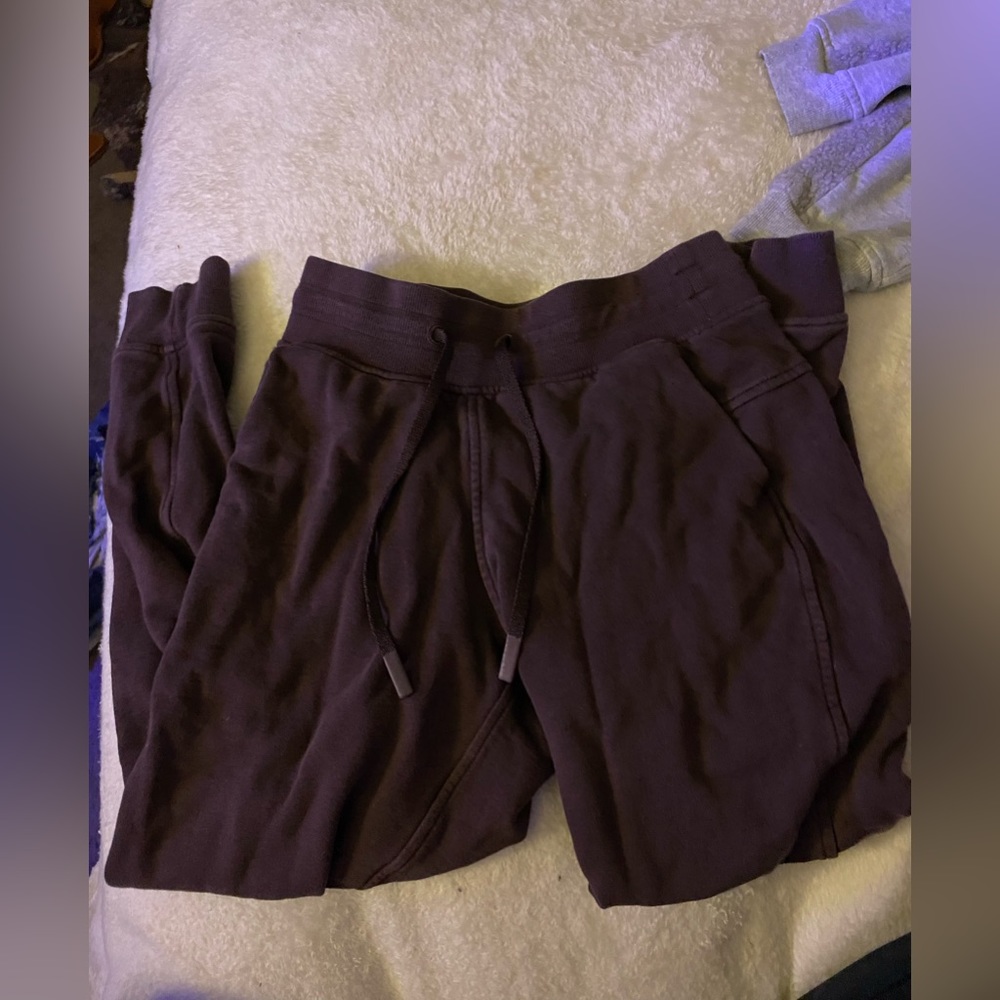 Lululemon sweatpants
